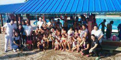 Ense�an a los chicos cuidados odontol�gicos y educaci�n sexual en la Colonia de vacaciones