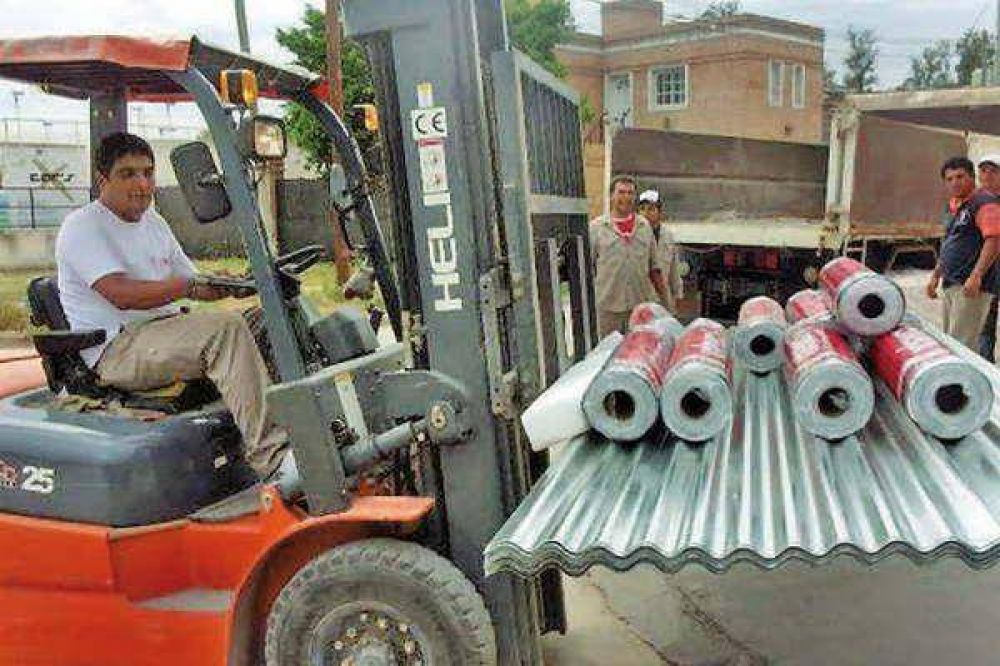 Brindan asistencia a localidades del interior de la provincia
