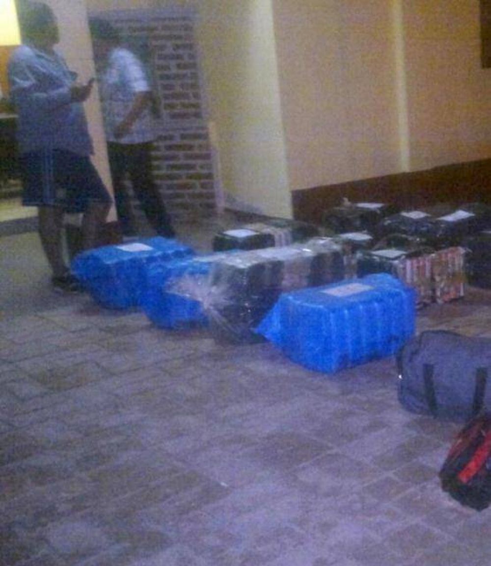 Secuestran 200 kilogramos de hojas de coca
