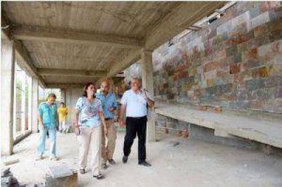 Corpacci recorri� la residencia universitaria