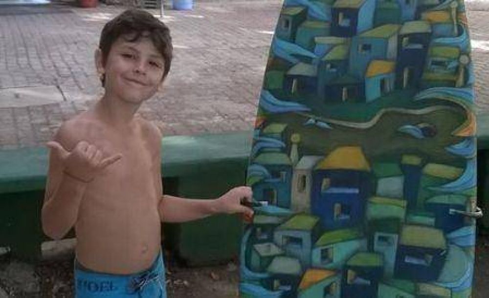 Giovanni, un ni�o con leucemia, necesita con urgencia medicamentos