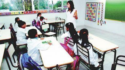 Los �tiles escolares sienten la inflaci�n y se encarecen 27%