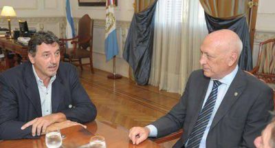 Bonfatti con las nuevas autoridades de Federaci�n Agraria