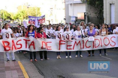 Vuelven a reclamar la emergencia por violencia de g�nero en Entre R�os
