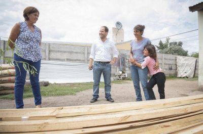 El Municipio contin�a asistiendo a la familia afectada el lunes pasado por un incendio