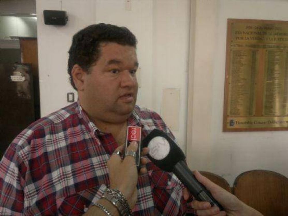 Nedela: �El presupuesto del Concejo se enmarca en una disputa pol�tica entre su presidente y el ejecutivo�