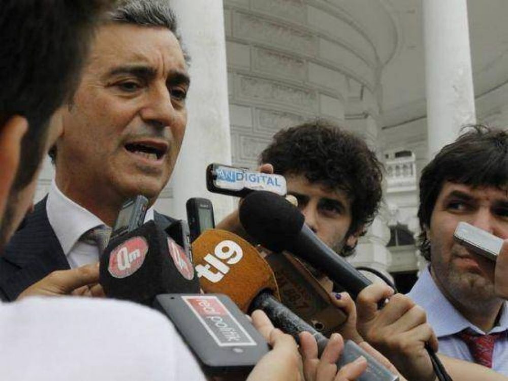 Randazzo anunci� obras de electrificaci�n del Roca: �Ser�a b�rbaro terminarlas como presidente�, dijo