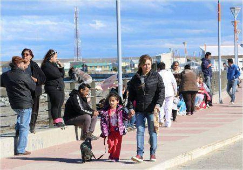 Instalar�n nuevo mobiliario en el paseo costero