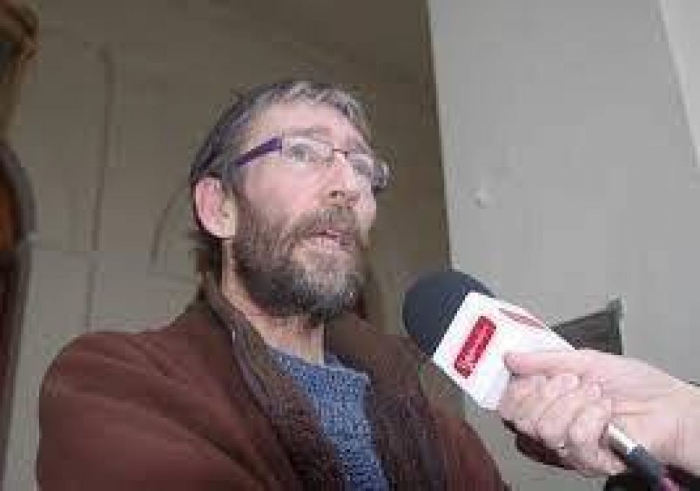 APDH-Azul pide cesant�a de polic�as involucrados en detenci�n y apremios ilegales a un menor