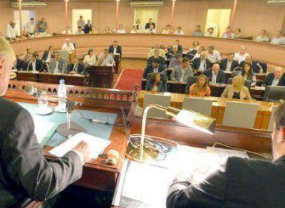 Cruces por adelantamiento de elecciones provinciales