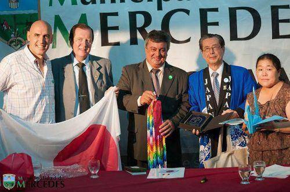 Carlos Selva forma parte de la red �Alcaldes por la paz�