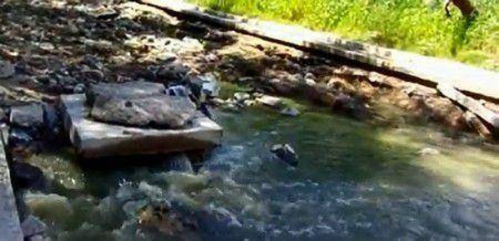 Concejal dio a conocer gran derrame cloacal en el Parque Industrial