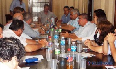 Comunas del PJ votar�an en octubre para tratar de sumar apoyo al Gobierno nacional