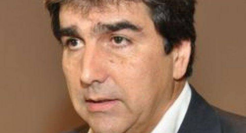 S�nchez insta a la conformaci�n de los consorcios ladrilleros en todo el Chaco