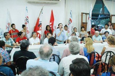 Convergencia afirma que �A�da cerr� las puertas a la unidad de la UCR�