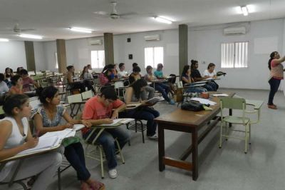 Siguen los cursos de ingreso a la Unse