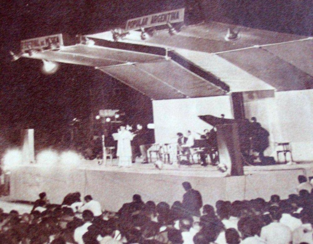 La UCR homenajear� a las primeras comisiones del Festival