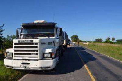 ADELANTO: Perdi� la soja sobre la Ruta N� 51