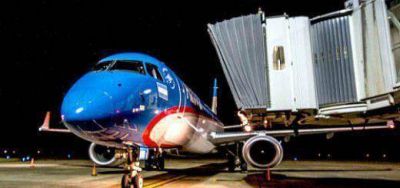 El movimiento en el aeropuerto de Iguaz� aument� 40% desde 2009