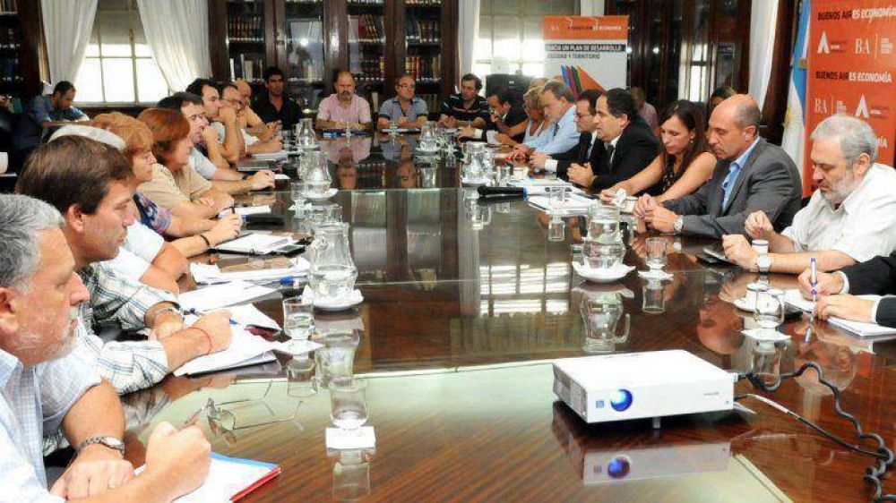 Los docentes rechazaron el aumento que ofreci� la Provincia
