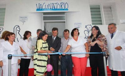 Inauguraron el primer �vacunatorio amigable�