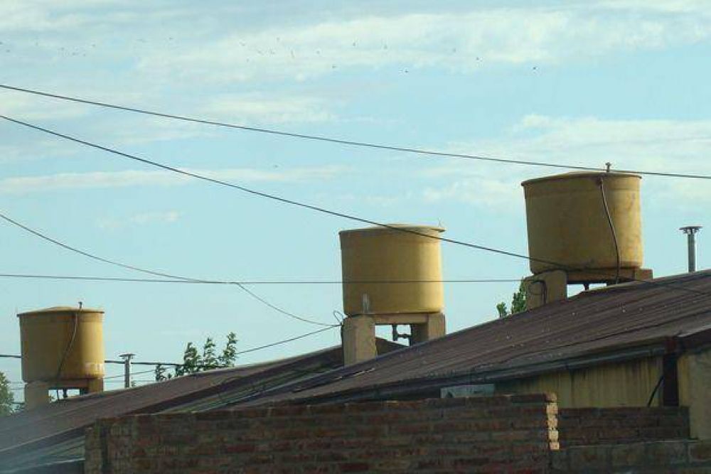 Peleas por el agua: AdelC dice que Larra�aga deber�a tener en condiciones el otro acueducto