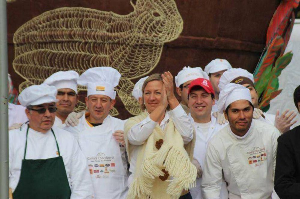 Martini celebr� declaraci�n de Bariloche como Capital Nacional del Chocolate