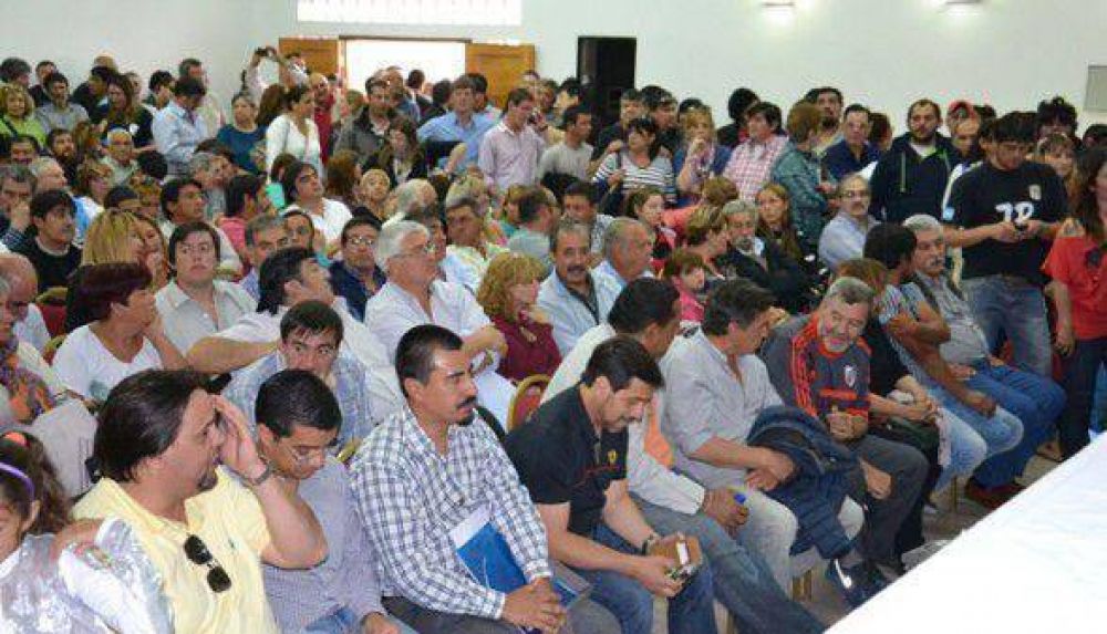 Inici� el encuentro del PJ en Puerto Santa Cruz
