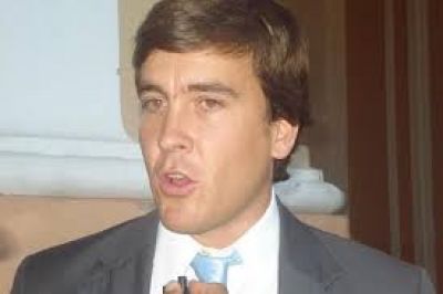 �El candidato a vicegobernador no se va a decidir por presi�n�