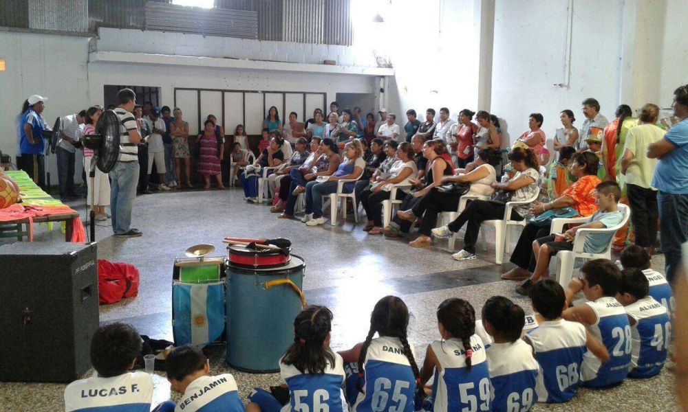 Consejos Barriales desarrollan proyectos comunitarios con salida laboral