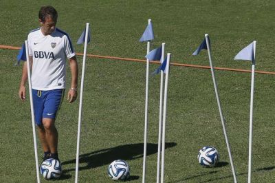 El Vasco Arruabarrena arma dos equipos y ya se perfilan los 11 para el domingo