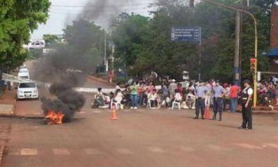 Docentes realizar�n acampe en espera de respuestas del CGE
