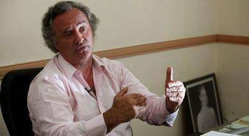 De la Torre: �Quiero creer que el gobernador Scioli va a garantizar la vida de la familia de Massa�