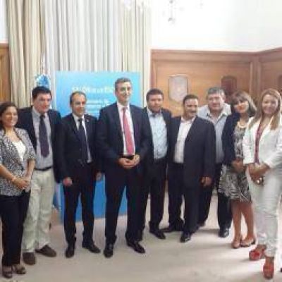 Quintela se reuni� con el presidenciable Florencio Randazzo