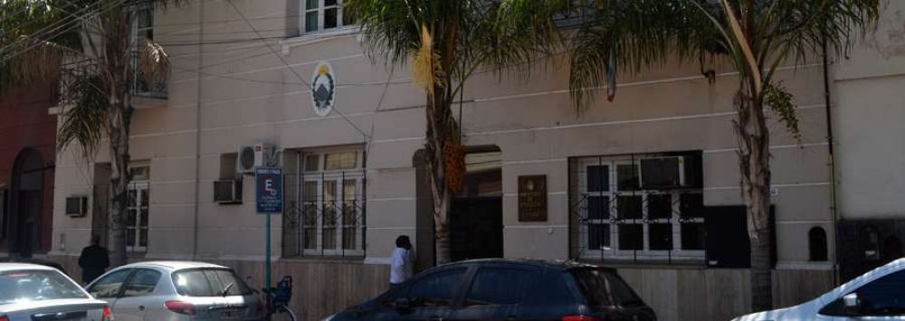 Primer avance en la paritaria Docente: Se incorporar�n 500 pesos al b�sico en la primera cuota