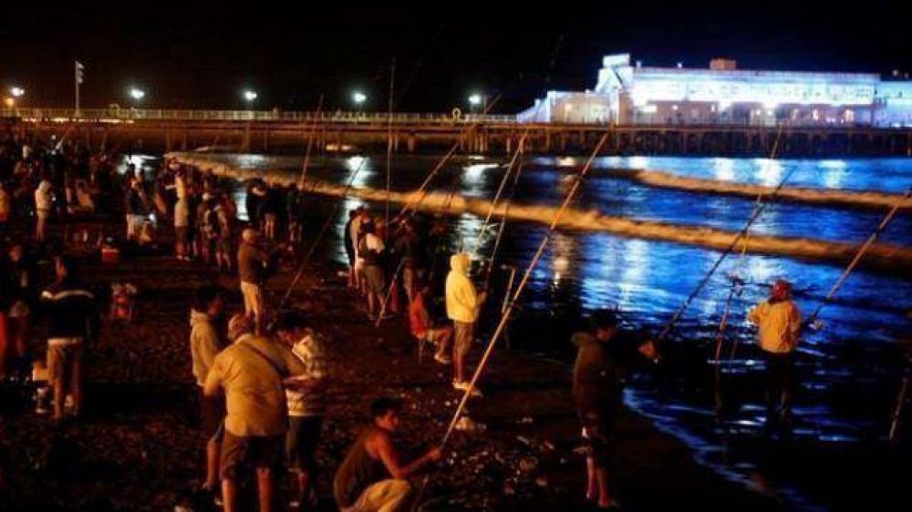 A la luz de la luna se realiz� el segundo Torneo de Pesca Nocturno