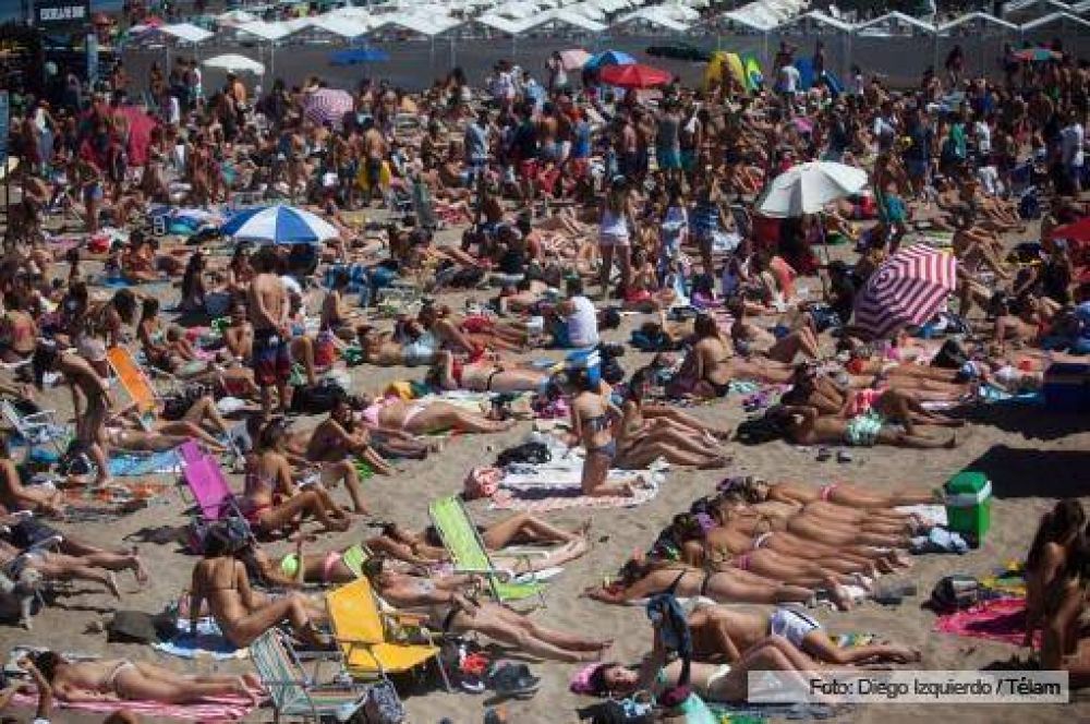 M�s de 9,5 millones de turistas visitaron la Costa en lo que va del a�o