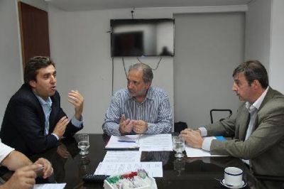 Buscan impulsar viviendas sociales para la relocalizaci�n de familias en zonas inundables