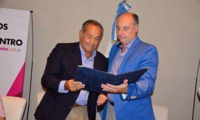Accastello recibi� el apoyo de Adolfo Rodr�guez Sa�