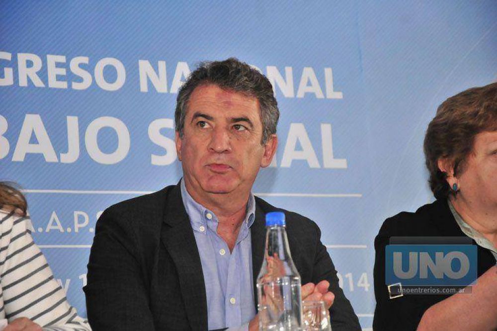 Urribarri dijo que la convocatoria de los fiscales busca �usar a la gente en una estrategia pol�tica�
