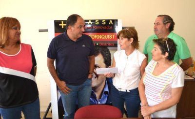 El Diputado Pablo Garate entreg� un subsidio por el Frente Renovador 