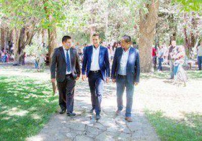 Guti�rrez y Figueroa suman apoyo del interior 