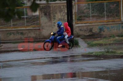 Rige un alerta para Santiago por tormentas y un frente fr�o