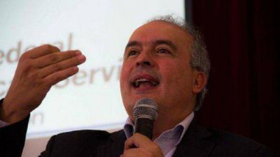 �Es importante no cambiar de camiseta por aspiraciones personales�