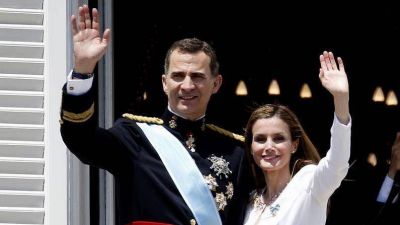El Rey de Espa�a se baj� el sueldo un 20 por ciento