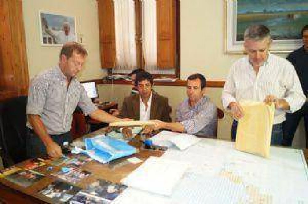 Anticipo: Se licit� una obra de ampliaci�n y terminaci�n del Complejo Federaci�n