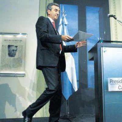 Randazzo: un millonario con muy poco vuelo 