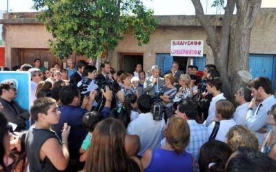 Poggi constat� el funcionamiento de las alarmas vecinales del B� Bajo Chico