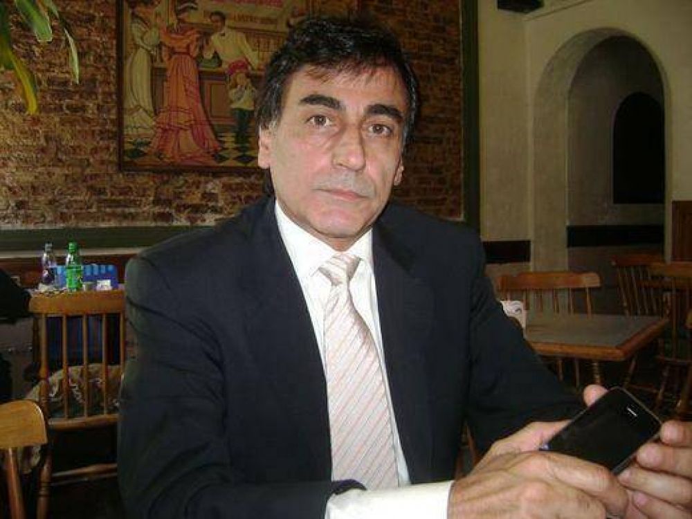 Para Eslaiman, el massismo no tiene problema �en competir en una interna con Sanz, Cobos y Macri�