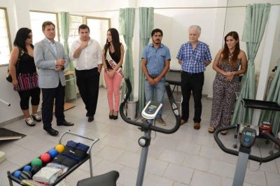 Salud inaugur� centro de kinesiolog�a